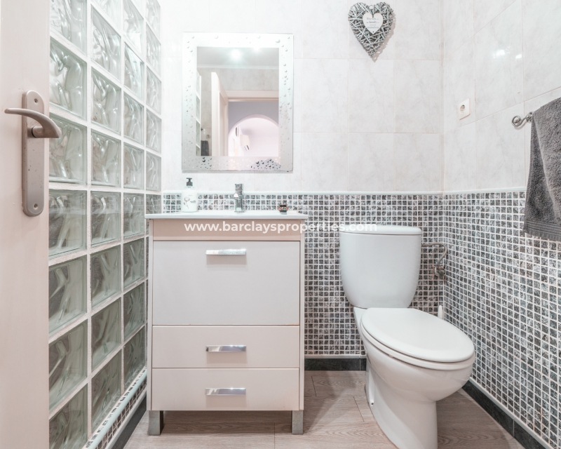 Wederverkoop - Apartment - Urb. La Marina