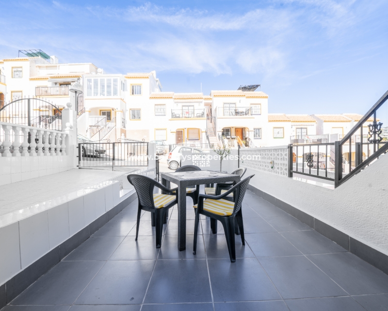 Wederverkoop - Apartment - Urb. La Marina