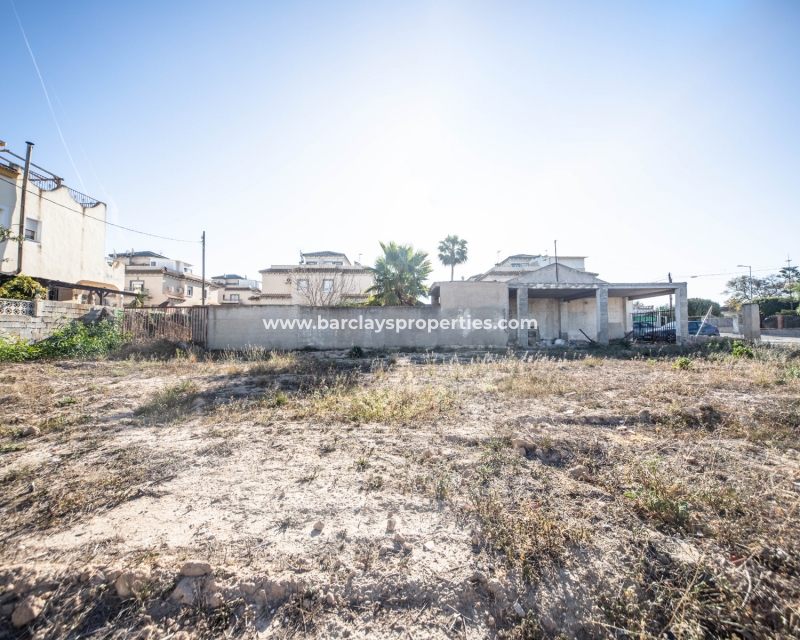 Wederverkoop - Grondstuk - Urb. La Marina