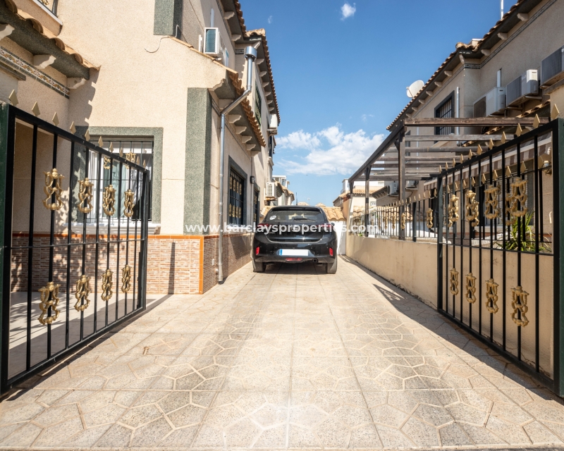 Wederverkoop - Quad - Urb. El Oasis - La Marina