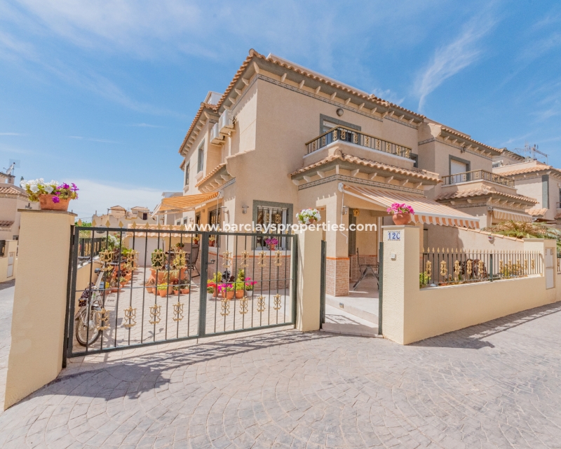 Wederverkoop - Quad - Urb. El Oasis - La Marina