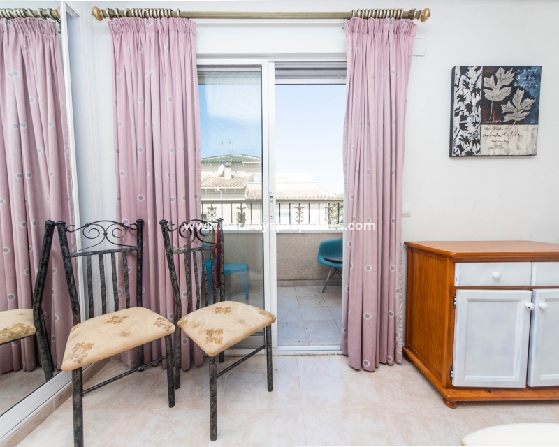 Wederverkoop - Quad - Urb. El Oasis - La Marina