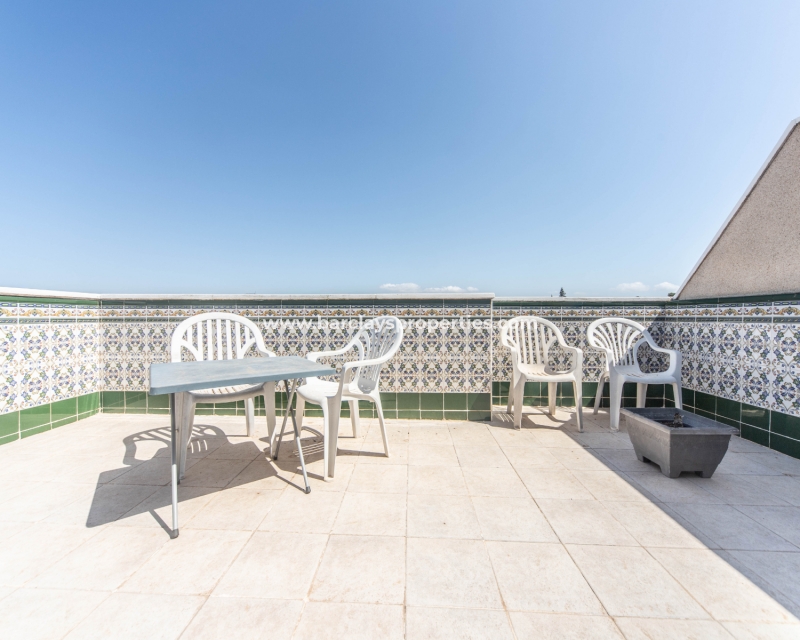 Wederverkoop - Quad - Urb. El Oasis - La Marina