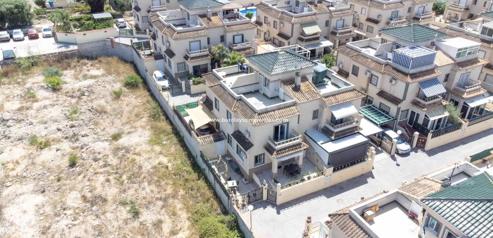 Wederverkoop - Quad - Urb. El Oasis - La Marina