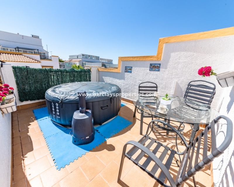 Wederverkoop - Quad - Urb. La Marina