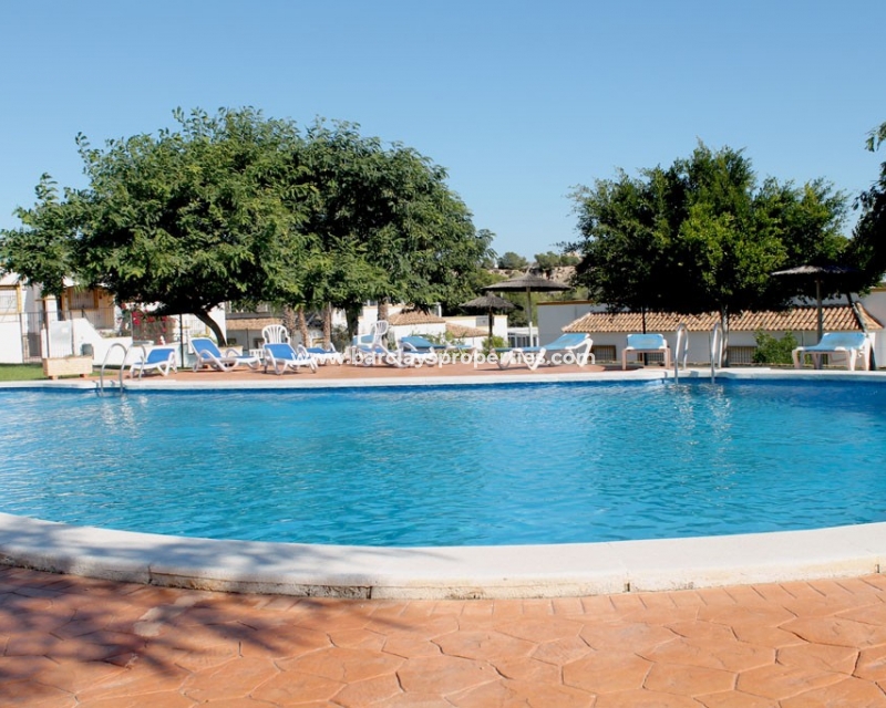 Wederverkoop - Quad - Urb. La Marina