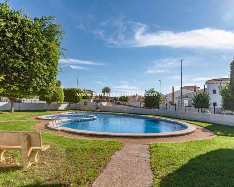 Wederverkoop - Quad - Urb. La Marina