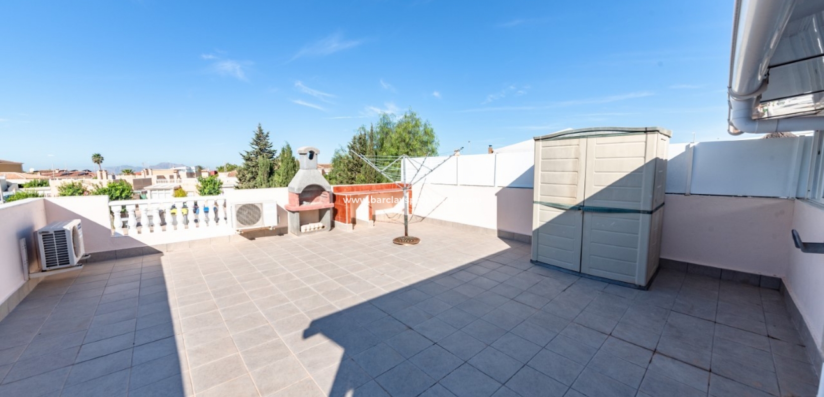 Wederverkoop - Quad - Urb. La Marina