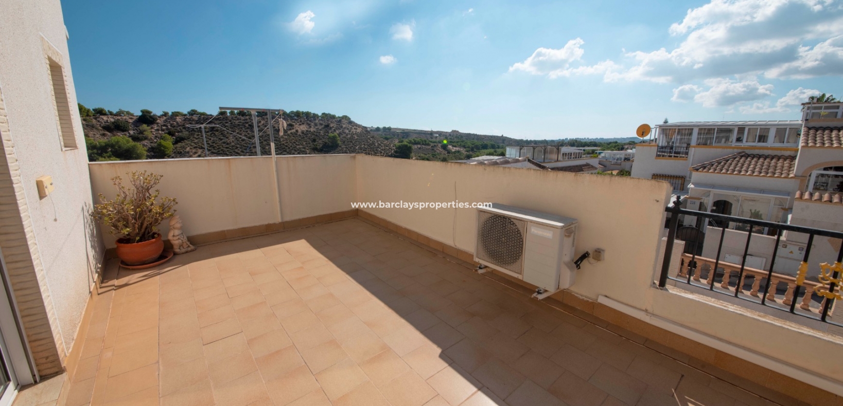 Wederverkoop - Quad - Urb. La Marina