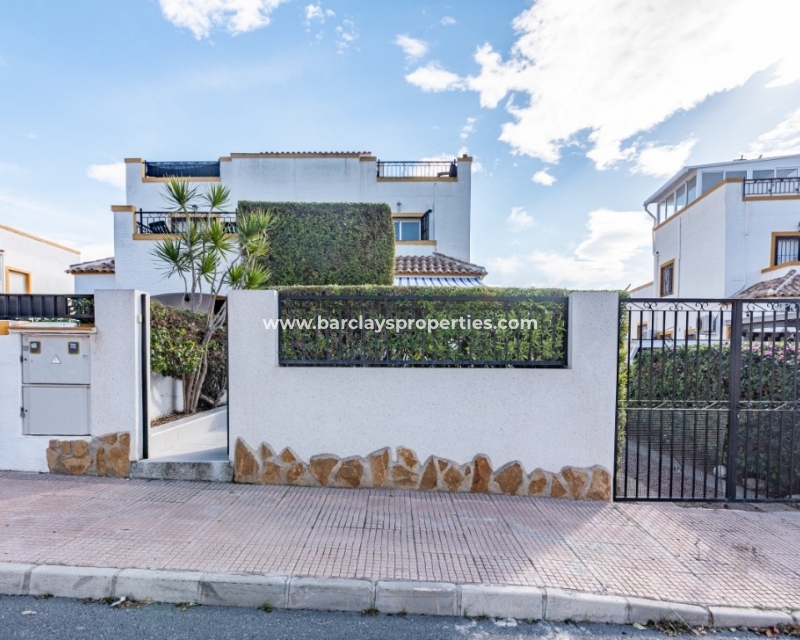 Wederverkoop - Quad - Urb. La Marina