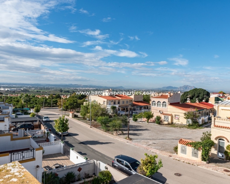 Wederverkoop - Quad - Urb. La Marina