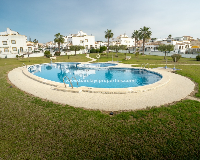 Wederverkoop - Quad - Urb. La Marina