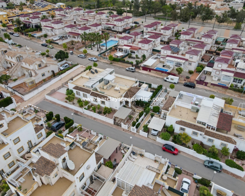 Wederverkoop - Quad - Urb. La Marina