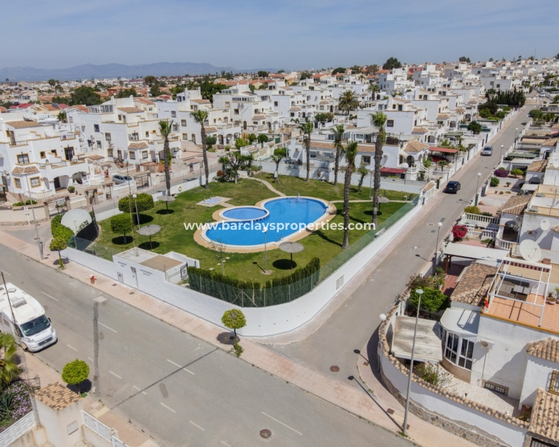 Wederverkoop - Quad - Urb. La Marina