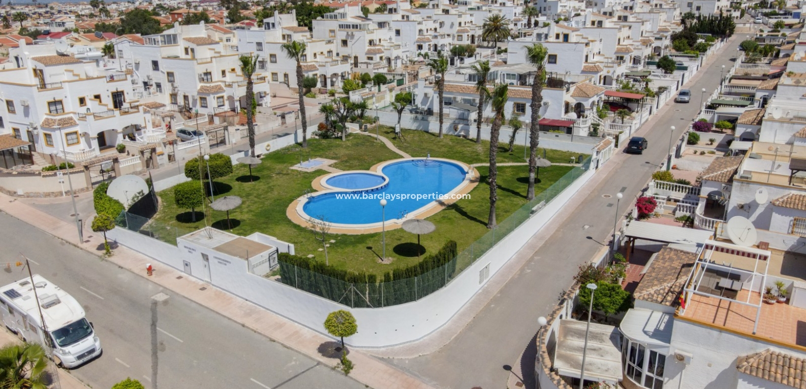 Wederverkoop - Quad - Urb. La Marina