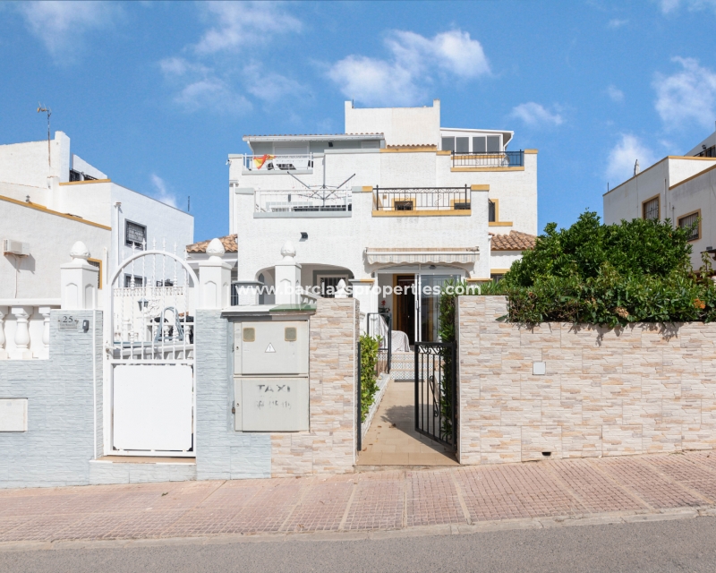 Wederverkoop - Quad - Urb. La Marina