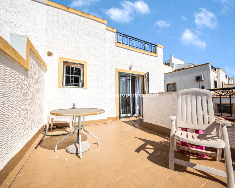 Wederverkoop - Quad - Urb. La Marina