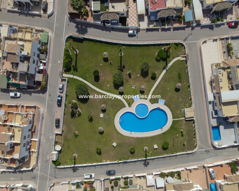 Wederverkoop - Quad - Urb. La Marina