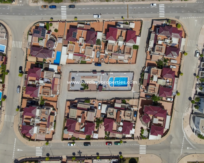 Wederverkoop - Quad - Urb. La Marina