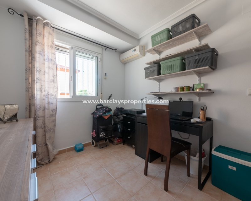 Wederverkoop - Quad - Urb. La Marina