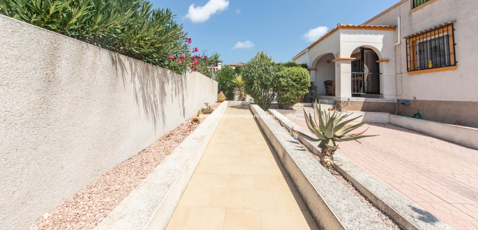 Wederverkoop - Quad - Urb. La Marina