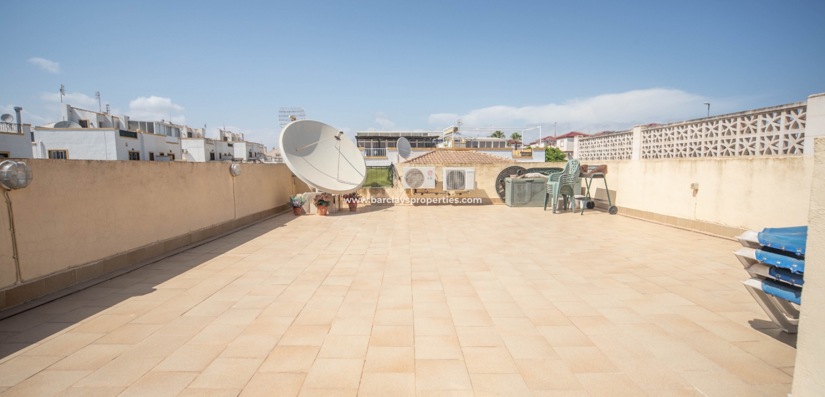 Wederverkoop - Quad - Urb. La Marina