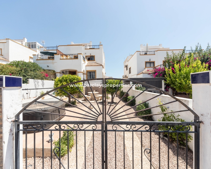 Wederverkoop - Quad - Urb. La Marina