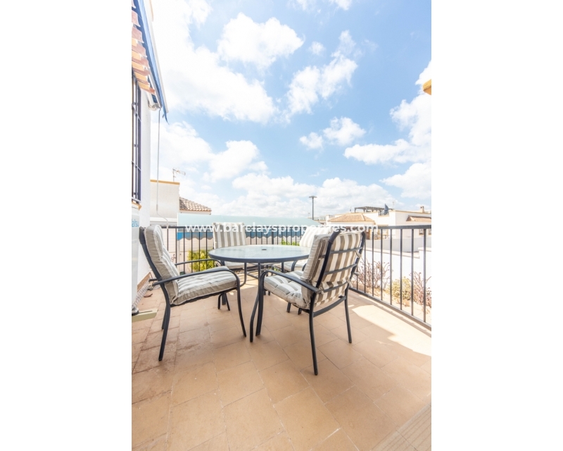 Wederverkoop - Quad - Urb. La Marina