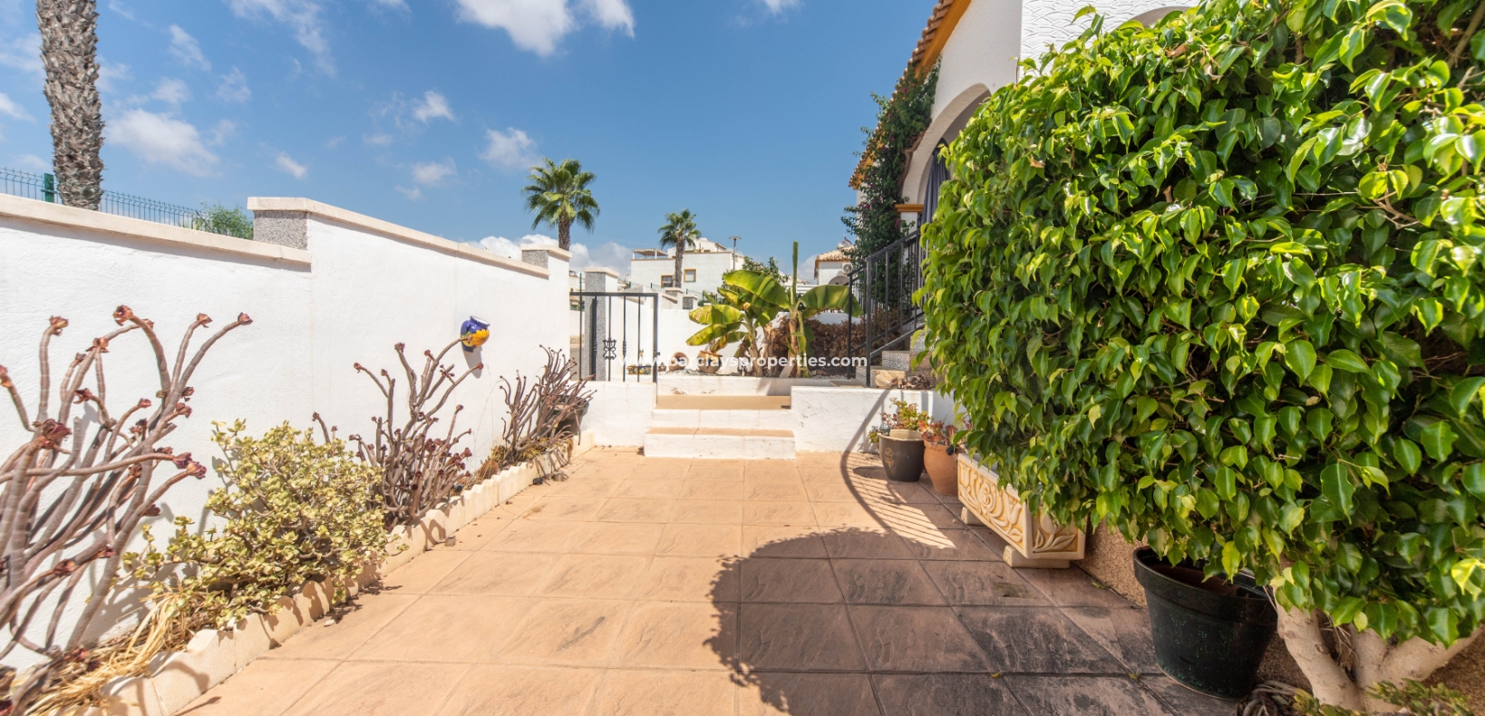 Wederverkoop - Quad - Urb. La Marina