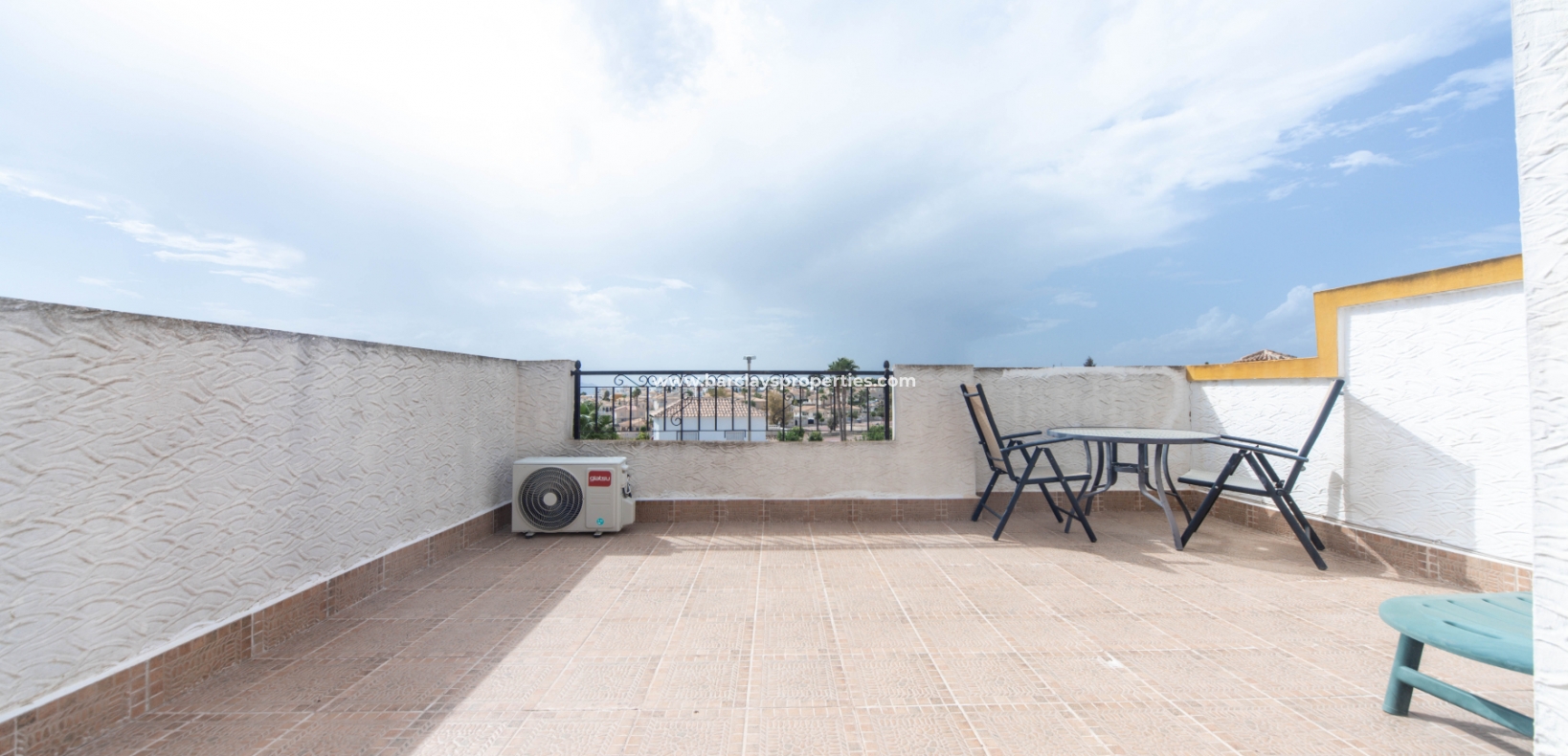 Wederverkoop - Quad - Urb. La Marina