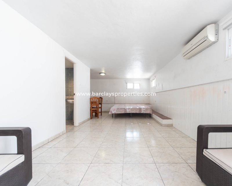 Wederverkoop - Quad - Urb. La Marina