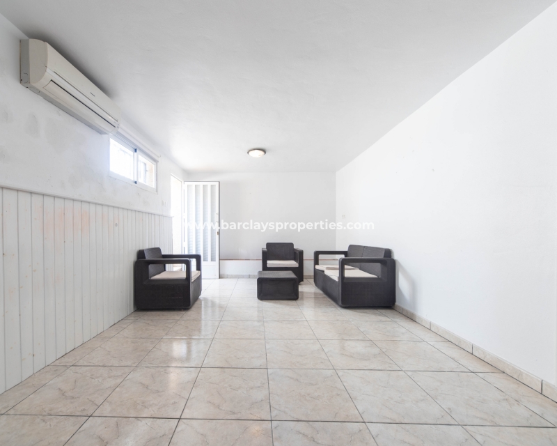 Wederverkoop - Quad - Urb. La Marina