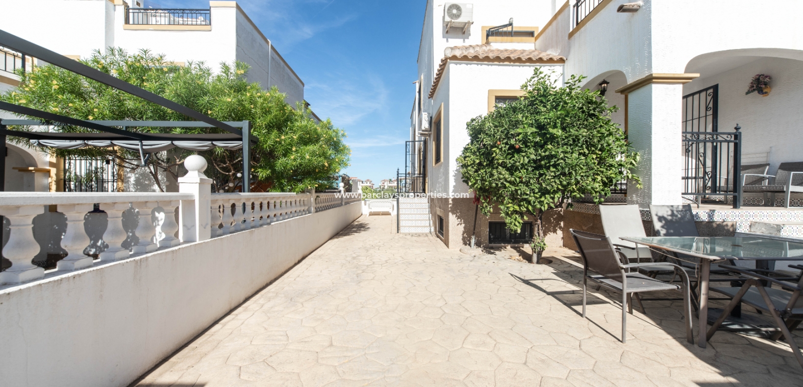 Wederverkoop - Quad - Urb. La Marina