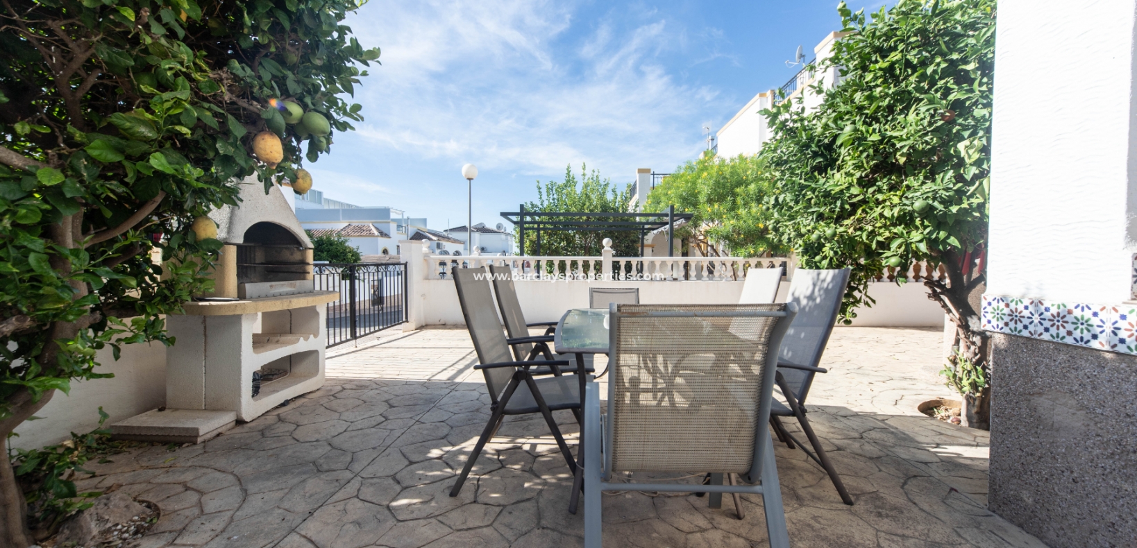 Wederverkoop - Quad - Urb. La Marina