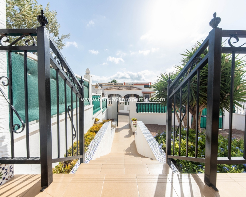 Wederverkoop - Quad - Urb. La Marina