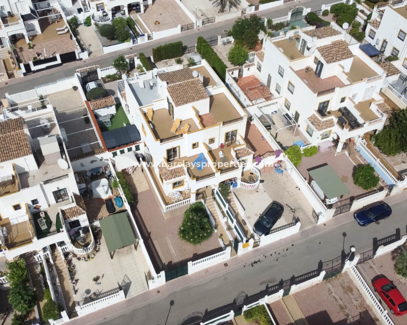 Wederverkoop - Quad - Urb. La Marina