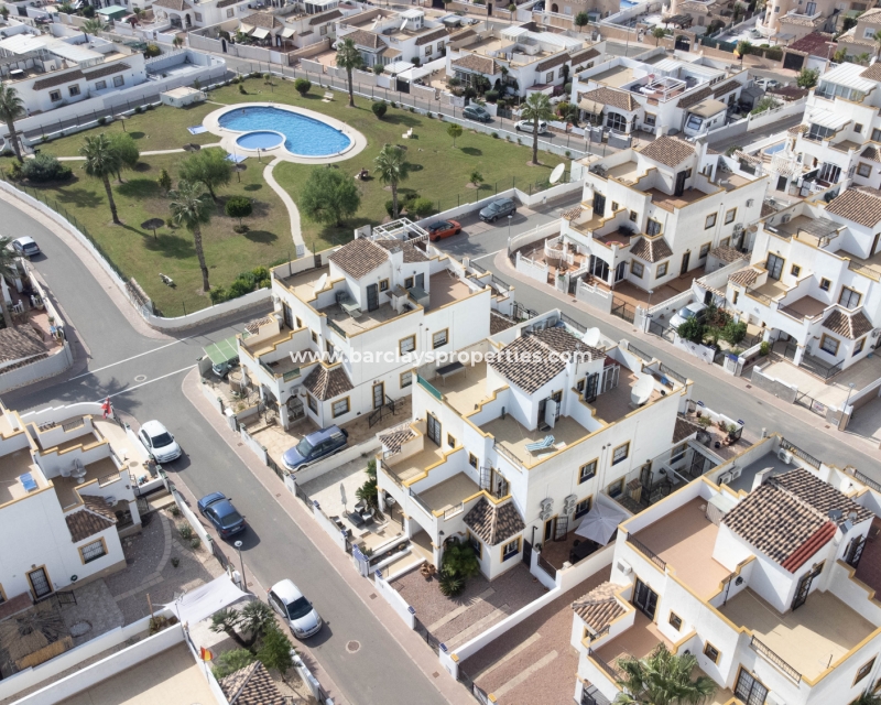 Wederverkoop - Quad - Urb. La Marina