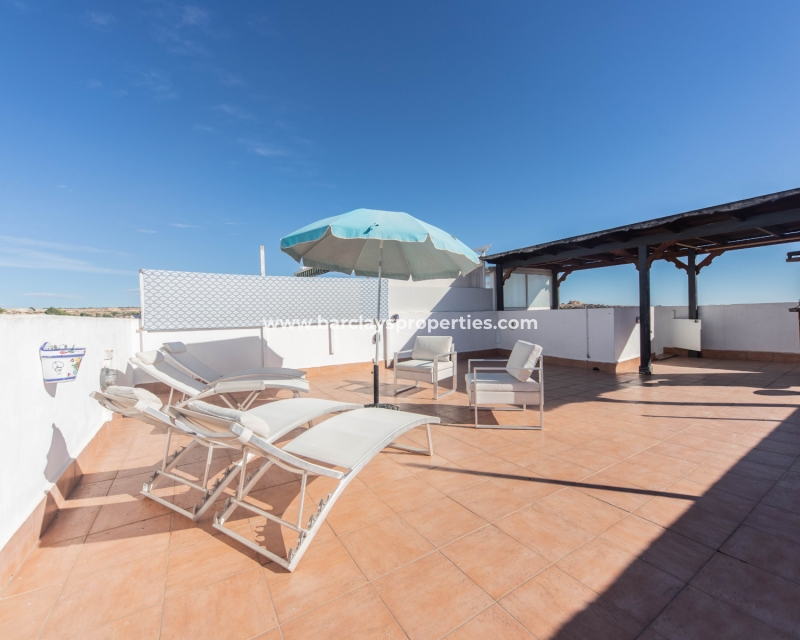 Wederverkoop - Quad - Urb. La Marina