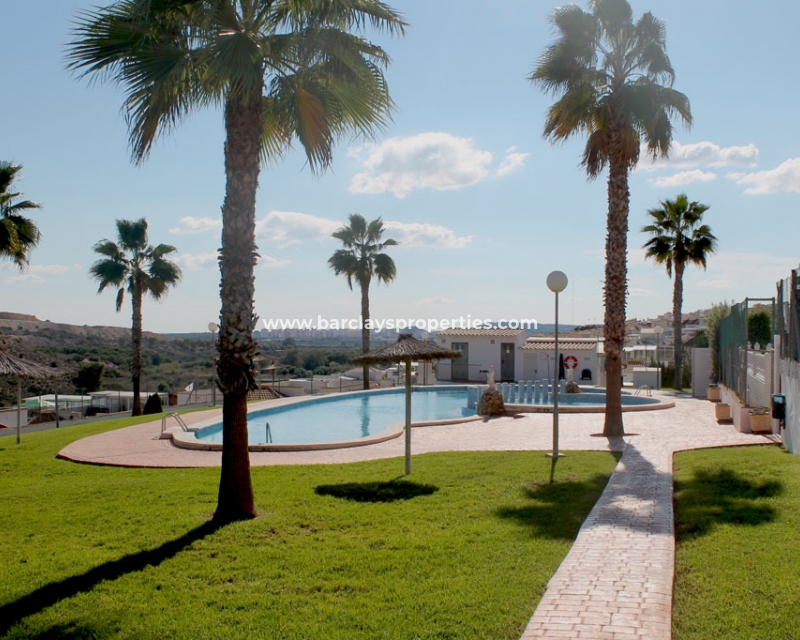 Wederverkoop - Quad - Urb. La Marina