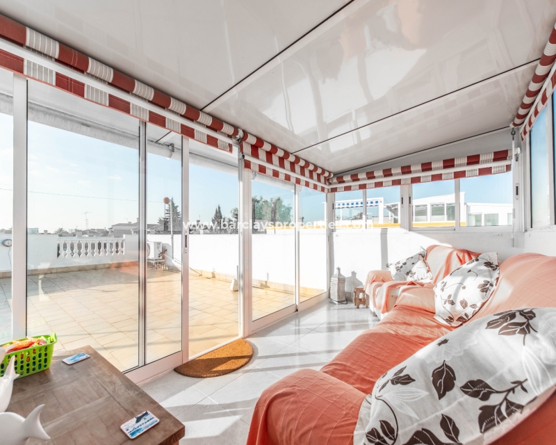 Wederverkoop - Quad - Urb. La Marina