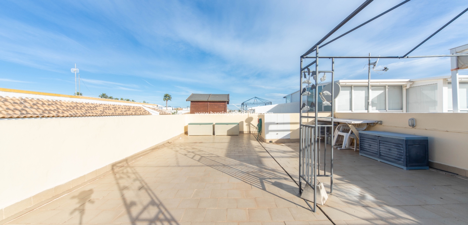 Wederverkoop - Quad - Urb. La Marina