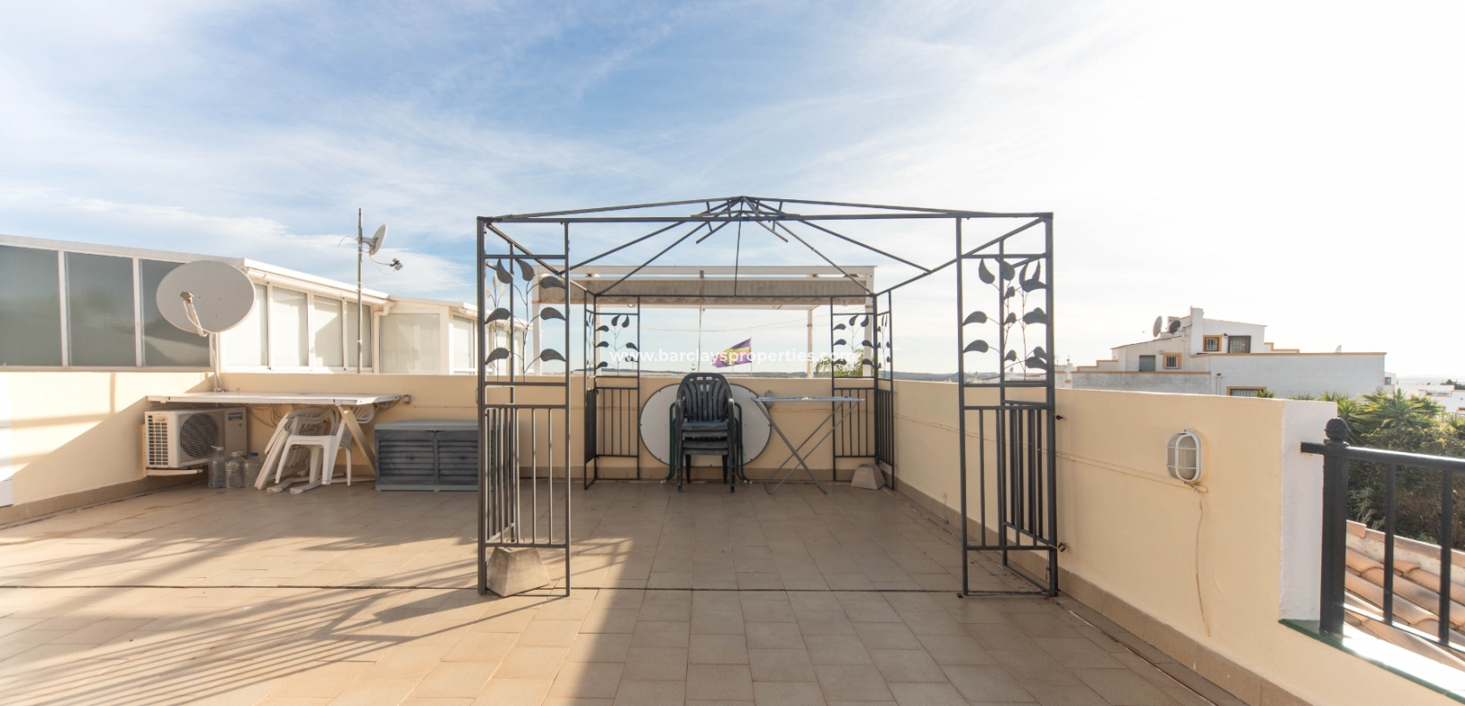 Wederverkoop - Quad - Urb. La Marina