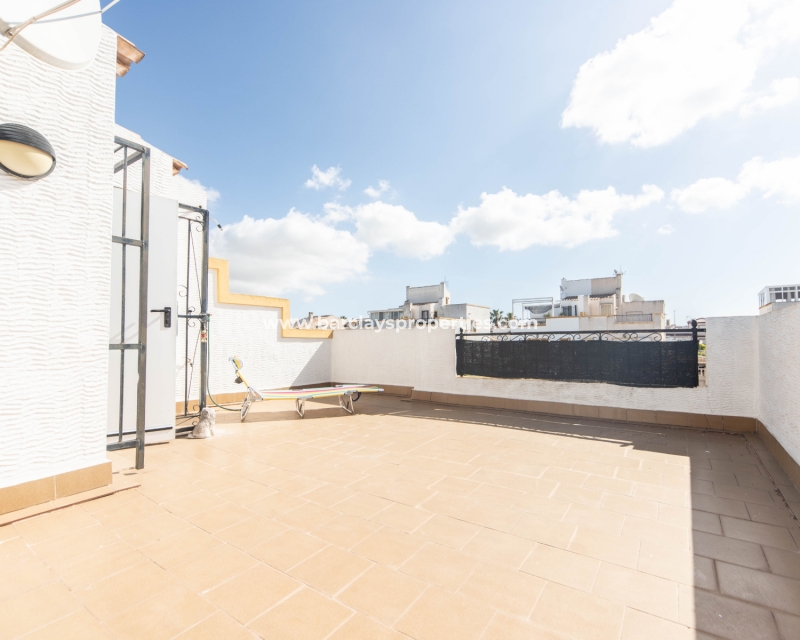 Wederverkoop - Quad - Urb. La Marina