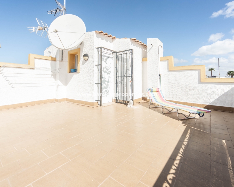 Wederverkoop - Quad - Urb. La Marina