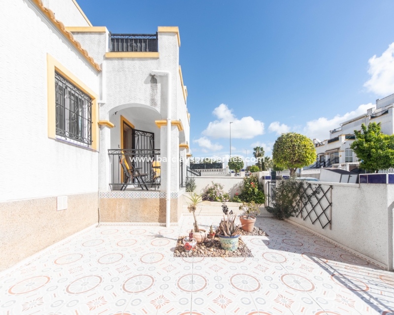 Wederverkoop - Quad - Urb. La Marina