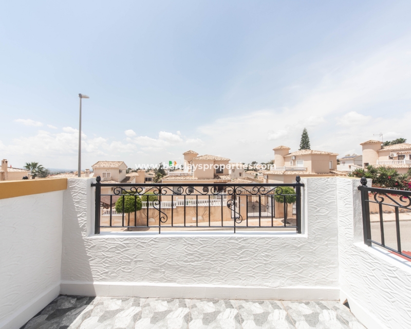 Wederverkoop - Quad - Urb. La Marina