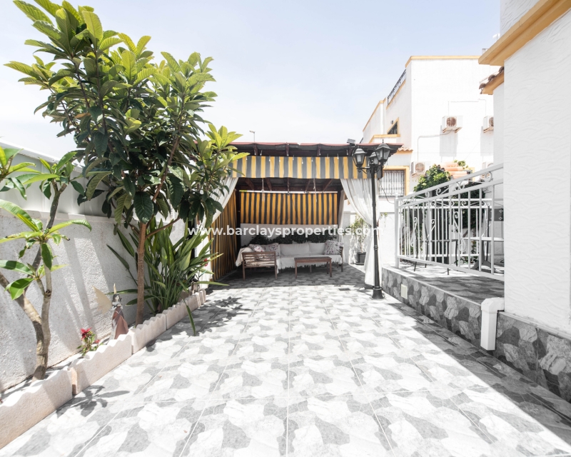 Wederverkoop - Quad - Urb. La Marina