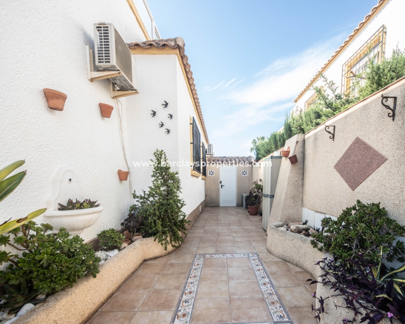 Wederverkoop - Quad - Urb. La Marina