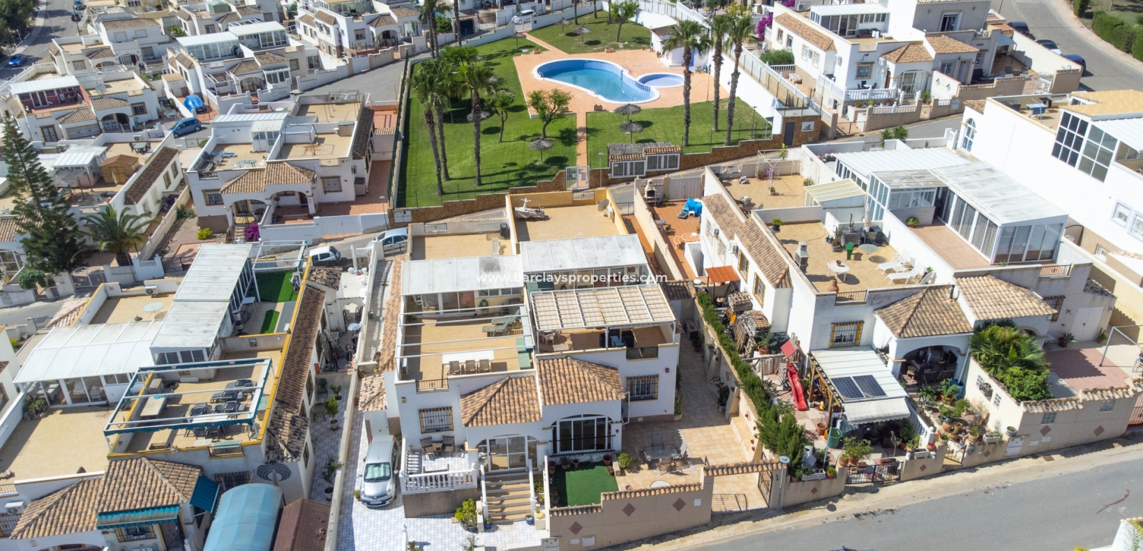 Wederverkoop - Quad - Urb. La Marina