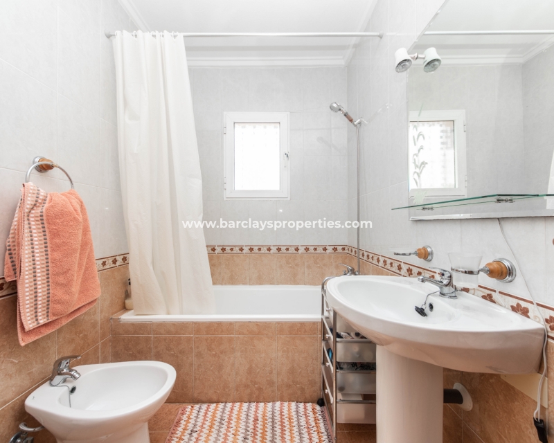 Wederverkoop - Quad - Urb. La Marina